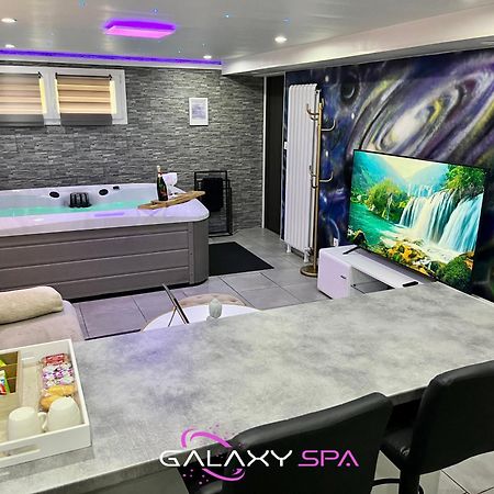 Galaxy Spa - Suite Mercure Jacuzzi Privatif Champigneulles Exterior foto